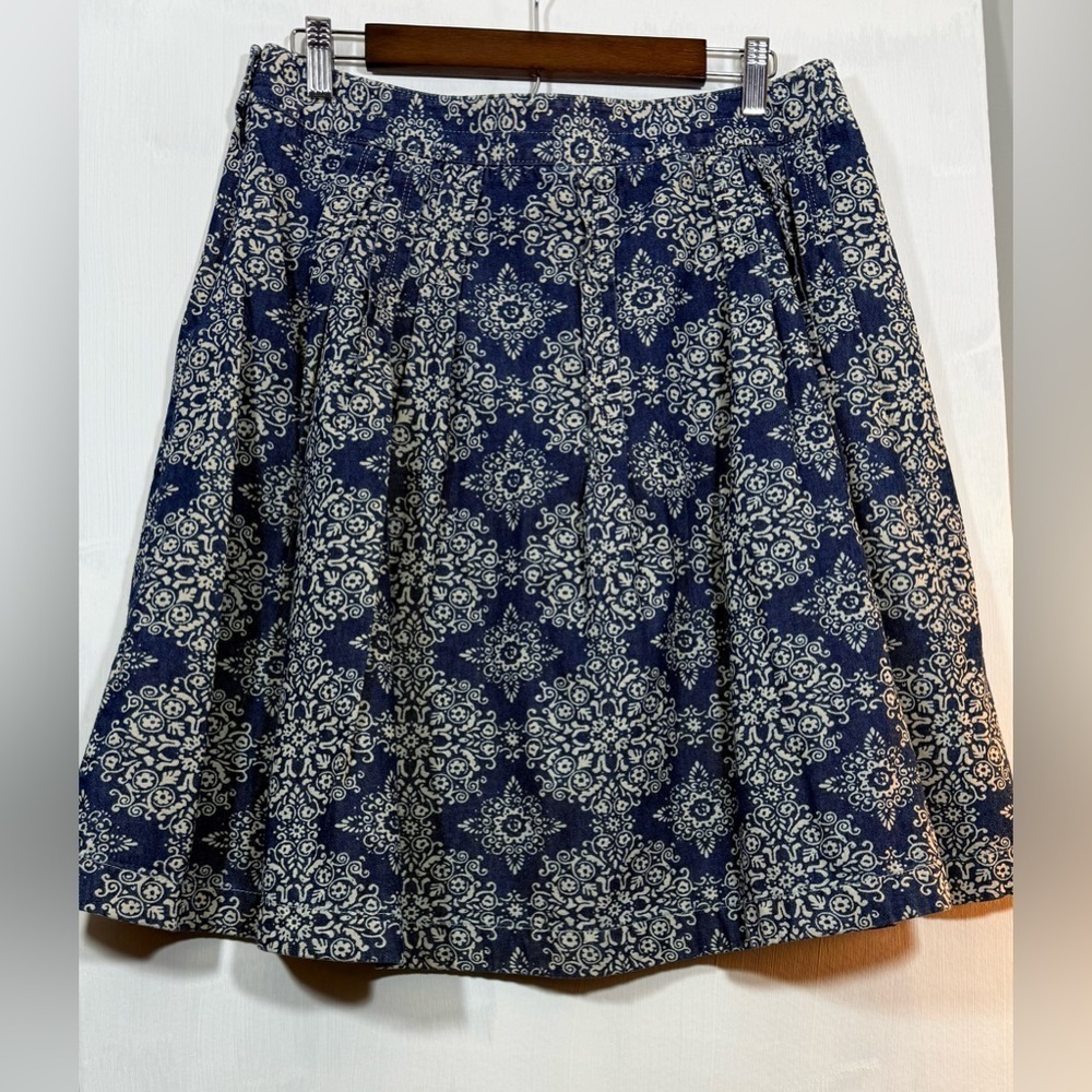 LOFT Navy and Cream A-Line Skirt - Picture 2 of 12